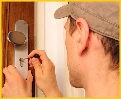 Nashville Lock And Locksmith Nashville, TN 615-486-3040 Nashville Lock And Locksmith Nashville, TN 615-486-3040 - 23-6